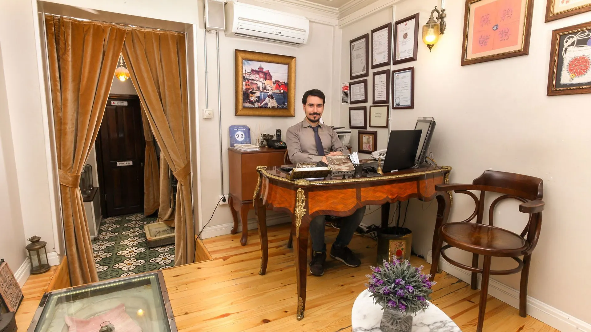 Hotel Troya Balat Istanbul Turkey